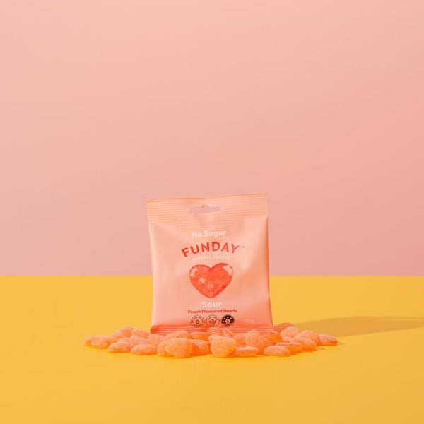 Funday sour peach hearts